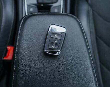 Білий Шкода Kodiaq, об'ємом двигуна 1.98 л та пробігом 100 тис. км за 34000 $, фото 46 на Automoto.ua