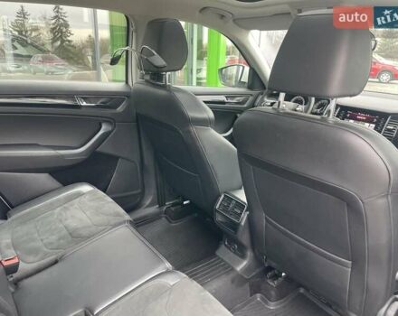 Белый Шкода Kodiaq, объемом двигателя 1.97 л и пробегом 57 тыс. км за 33500 $, фото 23 на Automoto.ua