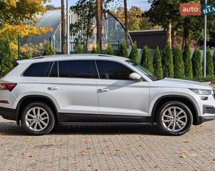 Белый Шкода Kodiaq, объемом двигателя 1.97 л и пробегом 80 тыс. км за 37500 $, фото 13 на Automoto.ua
