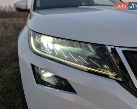Белый Шкода Kodiaq, объемом двигателя 1.98 л и пробегом 100 тыс. км за 34000 $, фото 22 на Automoto.ua