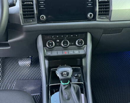Белый Шкода Kodiaq, объемом двигателя 1.97 л и пробегом 120 тыс. км за 34000 $, фото 1 на Automoto.ua