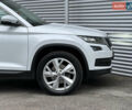Белый Шкода Kodiaq, объемом двигателя 2 л и пробегом 199 тыс. км за 26750 $, фото 35 на Automoto.ua