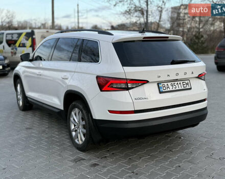 Білий Шкода Kodiaq, об'ємом двигуна 1.98 л та пробігом 197 тис. км за 22999 $, фото 6 на Automoto.ua