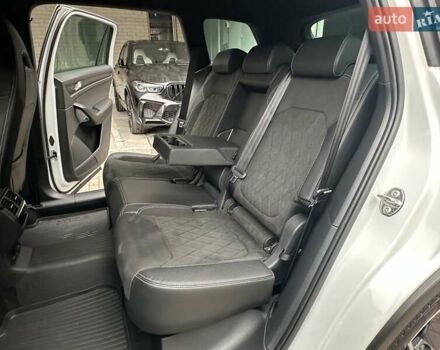 Білий Шкода Kodiaq, об'ємом двигуна 1.98 л та пробігом 70 тис. км за 33700 $, фото 41 на Automoto.ua