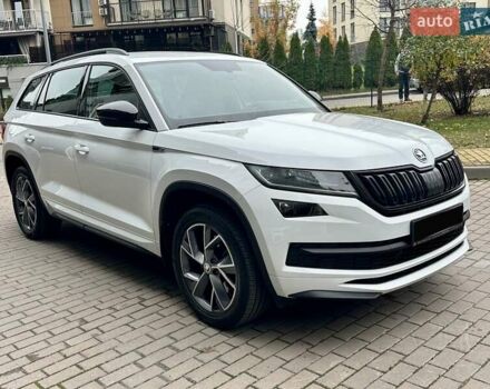 Білий Шкода Kodiaq, об'ємом двигуна 1.98 л та пробігом 70 тис. км за 33700 $, фото 21 на Automoto.ua