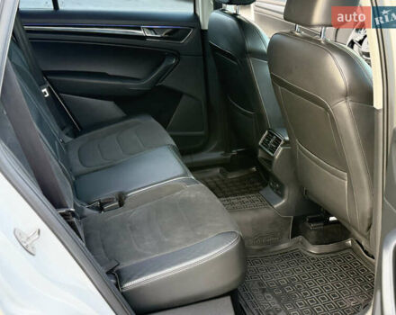 Білий Шкода Kodiaq, об'ємом двигуна 1.98 л та пробігом 197 тис. км за 22999 $, фото 41 на Automoto.ua