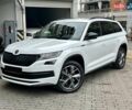 Белый Шкода Kodiaq, объемом двигателя 1.98 л и пробегом 70 тыс. км за 33900 $, фото 1 на Automoto.ua