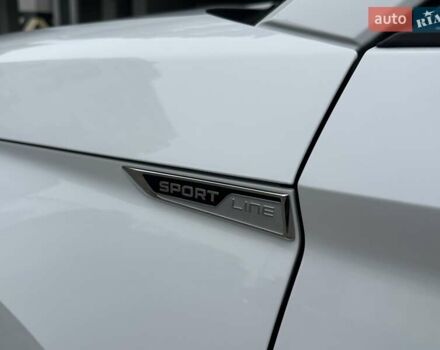 Белый Шкода Kodiaq, объемом двигателя 1.98 л и пробегом 70 тыс. км за 33900 $, фото 26 на Automoto.ua