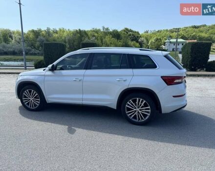 Белый Шкода Kodiaq, объемом двигателя 1.98 л и пробегом 104 тыс. км за 35300 $, фото 10 на Automoto.ua