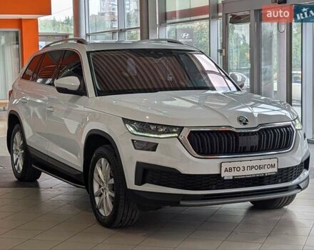 Белый Шкода Kodiaq, объемом двигателя 1.97 л и пробегом 80 тыс. км за 37500 $, фото 20 на Automoto.ua