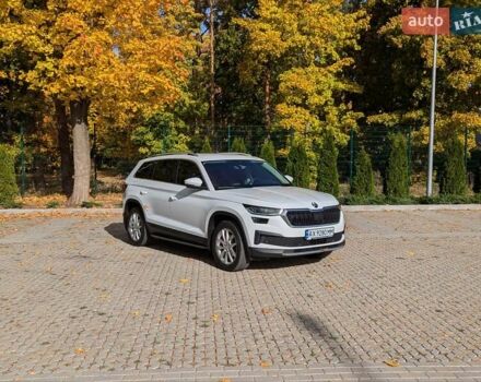 Белый Шкода Kodiaq, объемом двигателя 1.97 л и пробегом 80 тыс. км за 37500 $, фото 4 на Automoto.ua