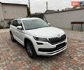 Белый Шкода Kodiaq, объемом двигателя 1.98 л и пробегом 100 тыс. км за 34700 $, фото 2 на Automoto.ua