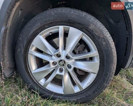 Белый Шкода Kodiaq, объемом двигателя 1.98 л и пробегом 100 тыс. км за 34000 $, фото 25 на Automoto.ua