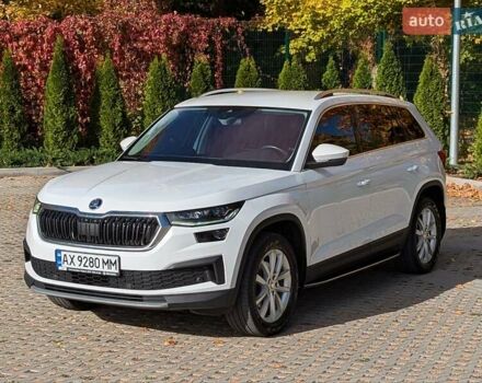 Белый Шкода Kodiaq, объемом двигателя 1.97 л и пробегом 80 тыс. км за 37500 $, фото 7 на Automoto.ua