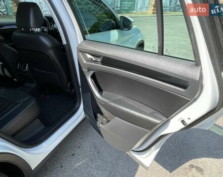 Білий Шкода Kodiaq, об'ємом двигуна 1.98 л та пробігом 106 тис. км за 34999 $, фото 23 на Automoto.ua