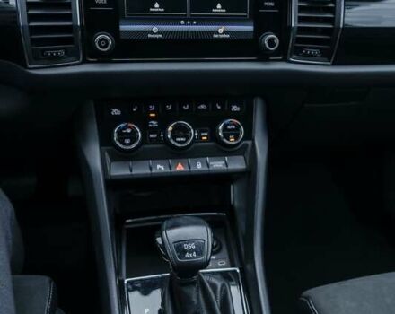 Білий Шкода Kodiaq, об'ємом двигуна 1.98 л та пробігом 100 тис. км за 34000 $, фото 22 на Automoto.ua