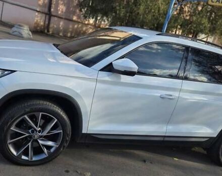 Белый Шкода Kodiaq, объемом двигателя 2 л и пробегом 200 тыс. км за 32000 $, фото 2 на Automoto.ua