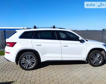 Белый Шкода Kodiaq, объемом двигателя 1.98 л и пробегом 39 тыс. км за 39700 $, фото 55 на Automoto.ua