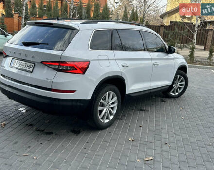 Білий Шкода Kodiaq, об'ємом двигуна 1.98 л та пробігом 57 тис. км за 29500 $, фото 10 на Automoto.ua