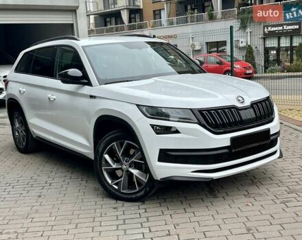 Білий Шкода Kodiaq, об'ємом двигуна 1.98 л та пробігом 70 тис. км за 33700 $, фото 8 на Automoto.ua