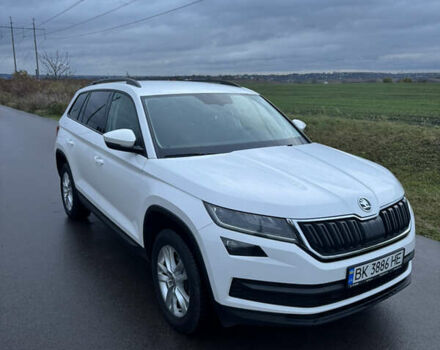 Білий Шкода Kodiaq, об'ємом двигуна 1.98 л та пробігом 192 тис. км за 25500 $, фото 4 на Automoto.ua