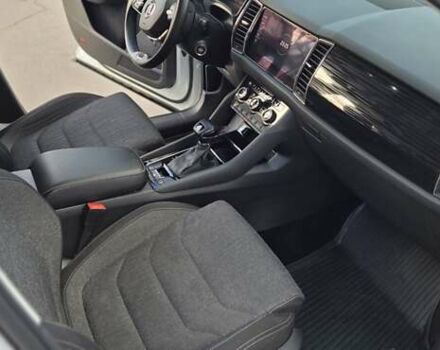 Белый Шкода Kodiaq, объемом двигателя 2 л и пробегом 200 тыс. км за 32000 $, фото 45 на Automoto.ua
