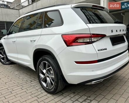 Белый Шкода Kodiaq, объемом двигателя 1.98 л и пробегом 70 тыс. км за 33900 $, фото 32 на Automoto.ua