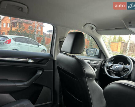 Белый Шкода Kodiaq, объемом двигателя 1.98 л и пробегом 57 тыс. км за 29500 $, фото 32 на Automoto.ua