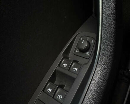 Белый Шкода Kodiaq, объемом двигателя 2 л и пробегом 94 тыс. км за 33900 $, фото 48 на Automoto.ua