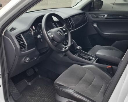 Білий Шкода Kodiaq, об'ємом двигуна 2 л та пробігом 242 тис. км за 22000 $, фото 5 на Automoto.ua