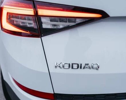 Білий Шкода Kodiaq, об'ємом двигуна 1.98 л та пробігом 100 тис. км за 34000 $, фото 12 на Automoto.ua