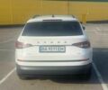 Белый Шкода Kodiaq, объемом двигателя 2 л и пробегом 195 тыс. км за 21500 $, фото 4 на Automoto.ua
