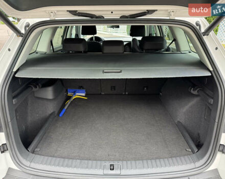 Белый Шкода Kodiaq, объемом двигателя 2 л и пробегом 94 тыс. км за 33900 $, фото 18 на Automoto.ua