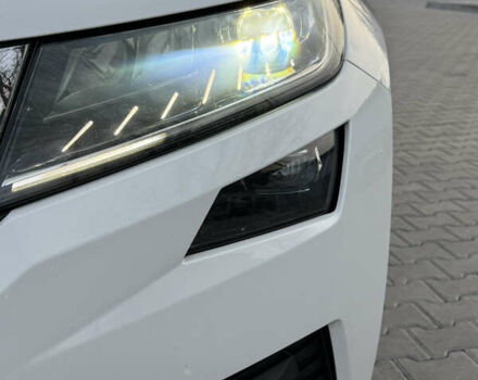 Білий Шкода Kodiaq, об'ємом двигуна 1.98 л та пробігом 197 тис. км за 22999 $, фото 27 на Automoto.ua