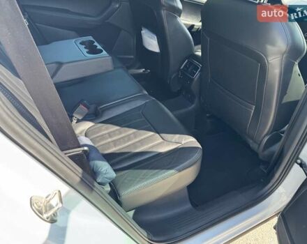 Белый Шкода Kodiaq, объемом двигателя 1.98 л и пробегом 104 тыс. км за 35300 $, фото 31 на Automoto.ua