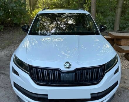 Білий Шкода Kodiaq, об'ємом двигуна 2 л та пробігом 30 тис. км за 7700 $, фото 1 на Automoto.ua