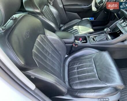 Белый Шкода Kodiaq, объемом двигателя 1.98 л и пробегом 106 тыс. км за 33500 $, фото 25 на Automoto.ua