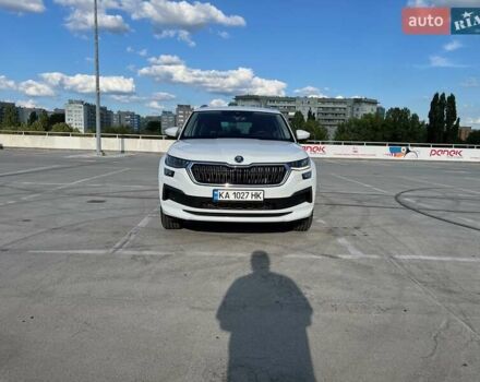 Белый Шкода Kodiaq, объемом двигателя 1.98 л и пробегом 77 тыс. км за 38900 $, фото 1 на Automoto.ua