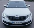 Білий Шкода Kodiaq, об'ємом двигуна 1.98 л та пробігом 100 тис. км за 34000 $, фото 2 на Automoto.ua