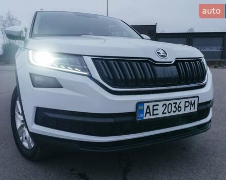 Білий Шкода Kodiaq, об'ємом двигуна 1.98 л та пробігом 100 тис. км за 34000 $, фото 4 на Automoto.ua