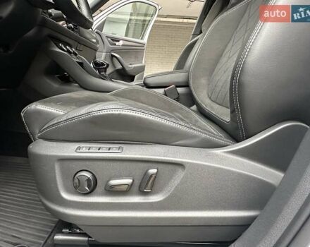 Белый Шкода Kodiaq, объемом двигателя 1.98 л и пробегом 70 тыс. км за 33900 $, фото 43 на Automoto.ua