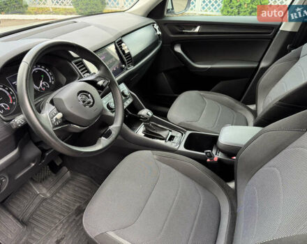 Белый Шкода Kodiaq, объемом двигателя 2 л и пробегом 94 тыс. км за 33900 $, фото 12 на Automoto.ua
