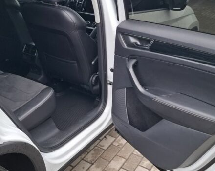 Білий Шкода Kodiaq, об'ємом двигуна 2 л та пробігом 242 тис. км за 22000 $, фото 10 на Automoto.ua