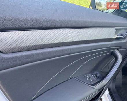 Белый Шкода Kodiaq, объемом двигателя 2 л и пробегом 45 тыс. км за 40999 $, фото 49 на Automoto.ua