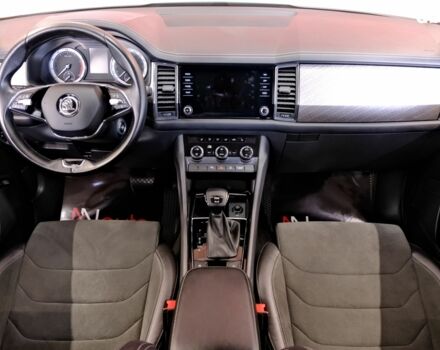 Білий Шкода Kodiaq, об'ємом двигуна 2 л та пробігом 59 тис. км за 29900 $, фото 6 на Automoto.ua