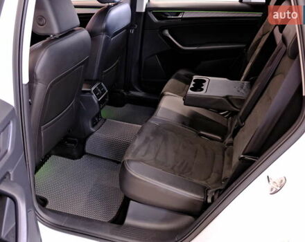 Шкода Kodiaq 2022 у Одесі на Automoto.ua Білий Шкода Kodiaq, об'ємом двигуна 2 л та пробігом 59 тис. км за 29900 $, фото 35 на Automoto.ua