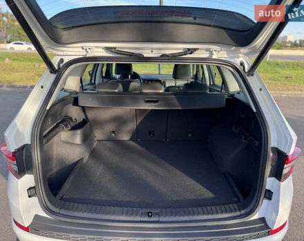 Белый Шкода Kodiaq, объемом двигателя 2 л и пробегом 45 тыс. км за 40999 $, фото 47 на Automoto.ua