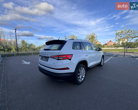 Белый Шкода Kodiaq, объемом двигателя 2 л и пробегом 45 тыс. км за 40999 $, фото 53 на Automoto.ua