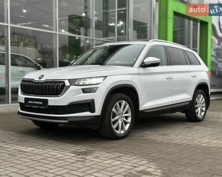 Белый Шкода Kodiaq, объемом двигателя 1.98 л и пробегом 131 тыс. км за 30990 $, фото 8 на Automoto.ua