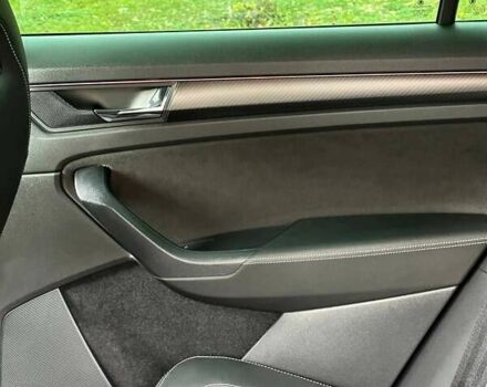 Белый Шкода Kodiaq, объемом двигателя 1.98 л и пробегом 64 тыс. км за 39000 $, фото 20 на Automoto.ua